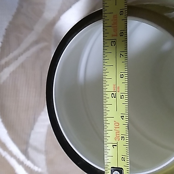 Stunning Vintage Green Swirled Art Glass Vase - Picture 9 of 10